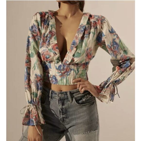 Anthropologie Tops - Anthropologie Floral Plunging V Long Sleeve Crop Top Size L Large Tie Back